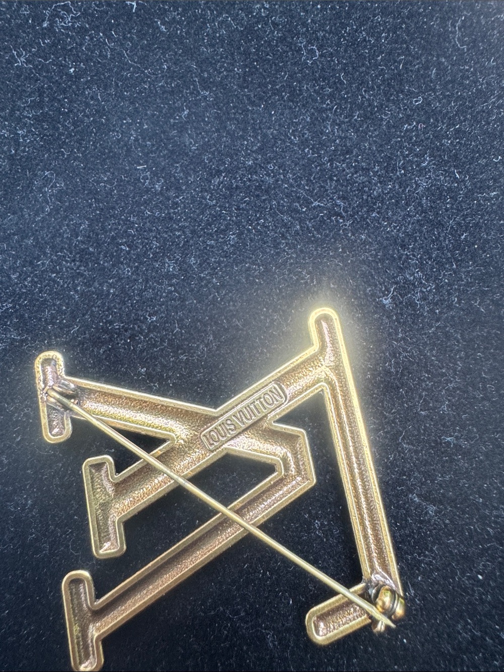 Brooch Twisted Rope Pin - Picture 4 of 5